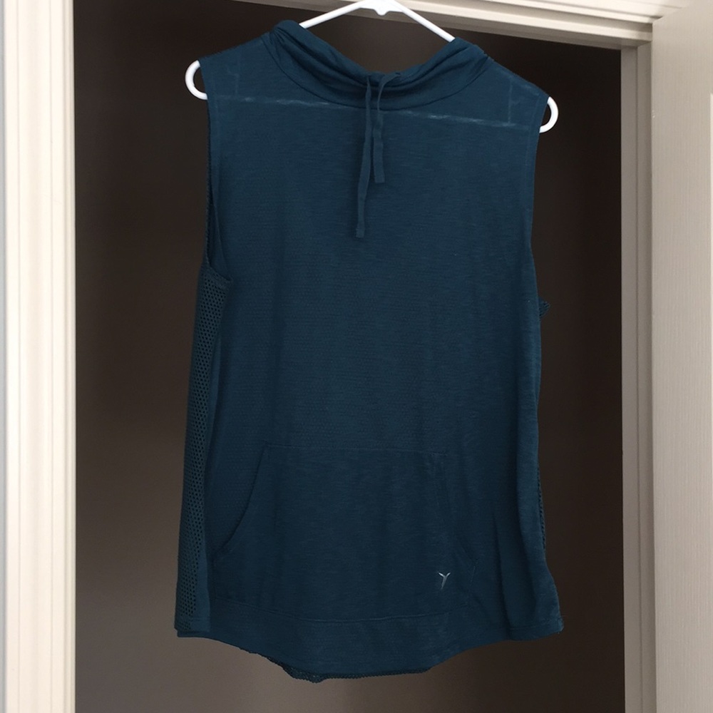 Old Navy workout tank with hoodie.